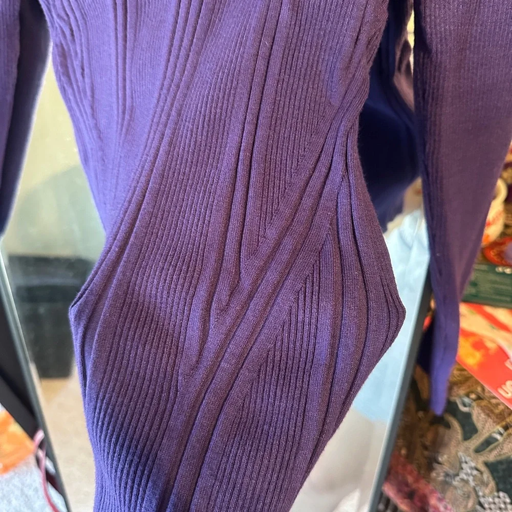 White House Black Market Purple Ribbed Turtleneck Sweater - Picture 6 of 10